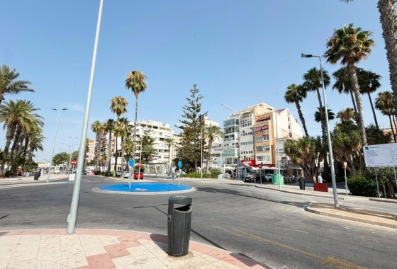 Herverkoop - Appartement / Flat -
Torrevieja