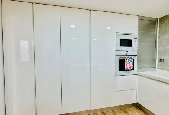 Resale - Apartment / Flat -
Pilar de la Horadada - Zona Pueblo