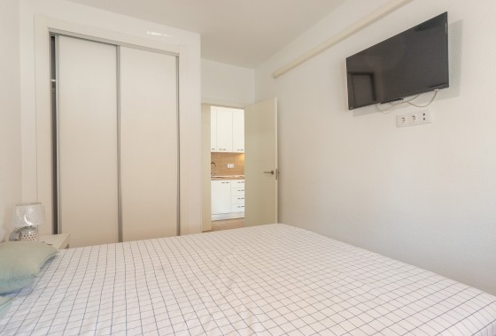 Wiederverkauf - Wohnung / Apartment -
Torrevieja