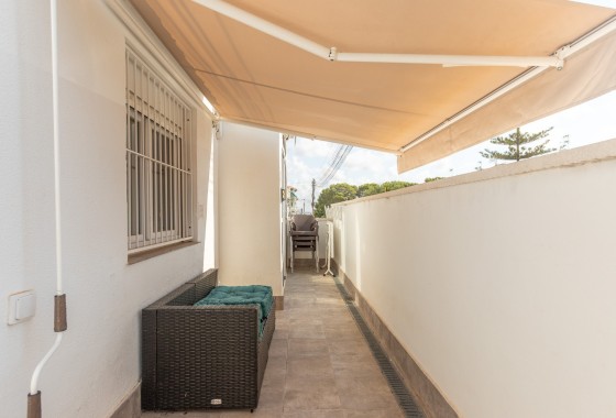 Wiederverkauf - Wohnung / Apartment -
Torrevieja