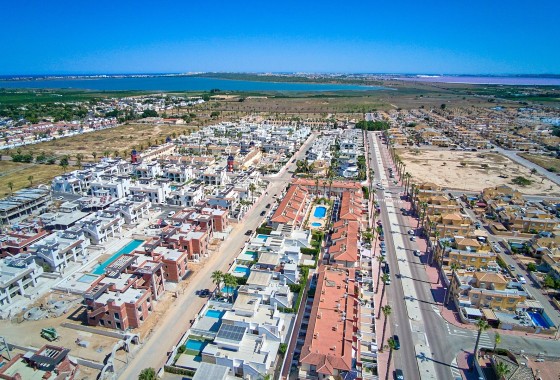 Herverkoop - Rijhuis -
Ciudad Quesada - Rojales - Doña Pepa