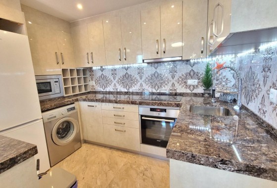 Sprzedaż - Apartament / Mieszkanie -
Torrevieja - La Mata