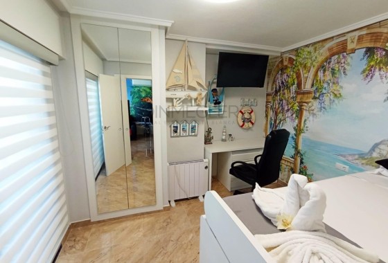 Sprzedaż - Apartament / Mieszkanie -
Torrevieja - La Mata