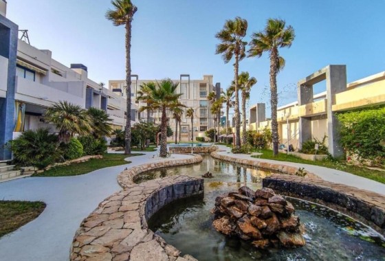 Sprzedaż - Apartament / Mieszkanie -
Torrevieja - La Mata