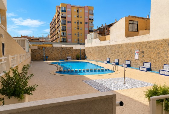 Venta - Apartamento / Piso -
Torrevieja