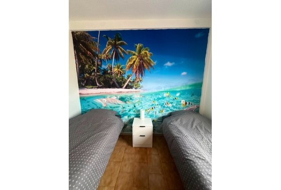 Revente - Appartement -
Torrevieja - Calas blanca