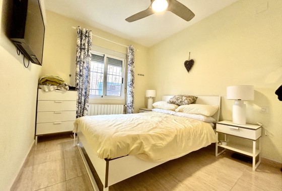 Wiederverkauf - Wohnung / Apartment -
Villamartín