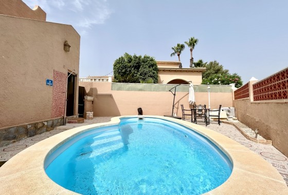 Wiederverkauf - Wohnung / Apartment -
Villamartín