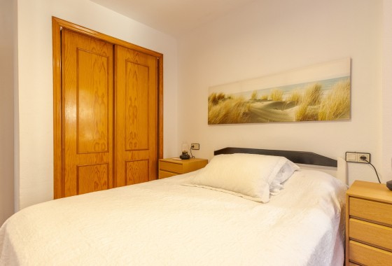 Wiederverkauf - Wohnung / Apartment -
Torrevieja