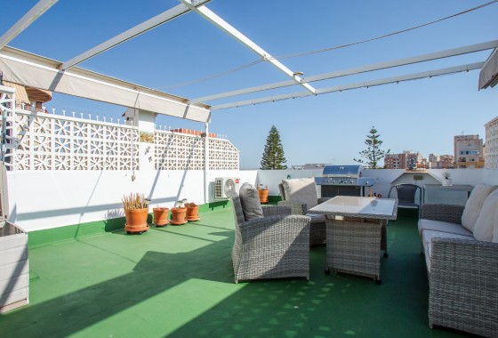 Wiederverkauf - Wohnung / Apartment -
Torrevieja