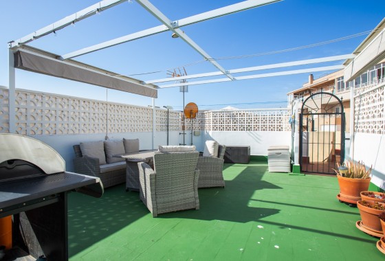 Wiederverkauf - Wohnung / Apartment -
Torrevieja