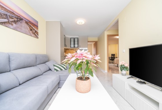 Wiederverkauf - Wohnung / Apartment -
Torrevieja - Torreta