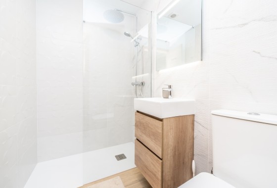 Wiederverkauf - Wohnung / Apartment -
Torrevieja - Torreta