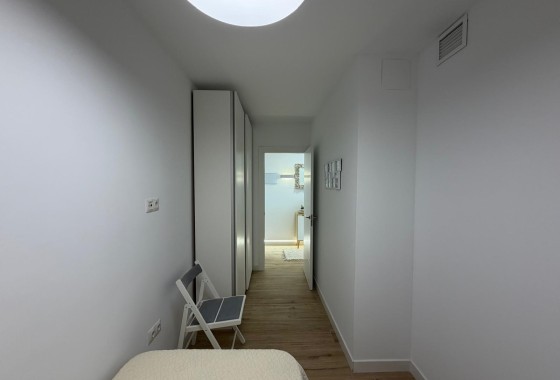 Wiederverkauf - Wohnung / Apartment -
Torrevieja - Punta Prima