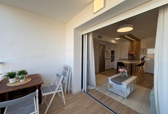 Wiederverkauf - Wohnung / Apartment -
Torrevieja - Punta Prima