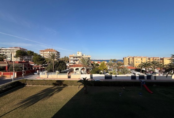 Wiederverkauf - Wohnung / Apartment -
Torrevieja - Punta Prima