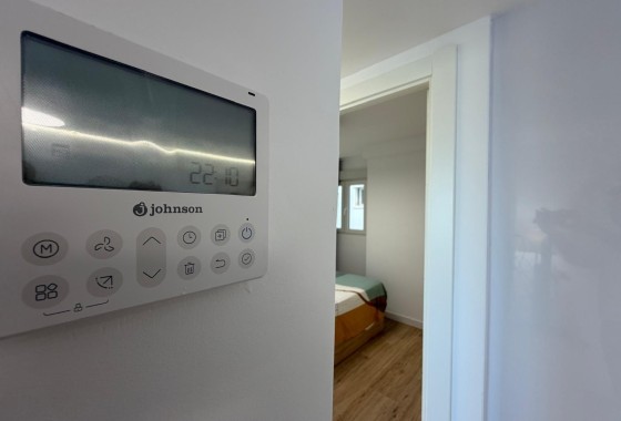 Wiederverkauf - Wohnung / Apartment -
Torrevieja - Punta Prima