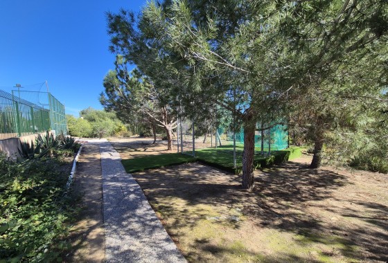 Resale - Semi Detached Villa -
Los Altos