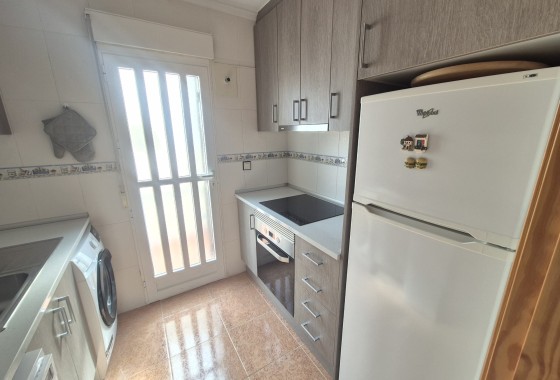 Resale - Semi Detached Villa -
Los Altos