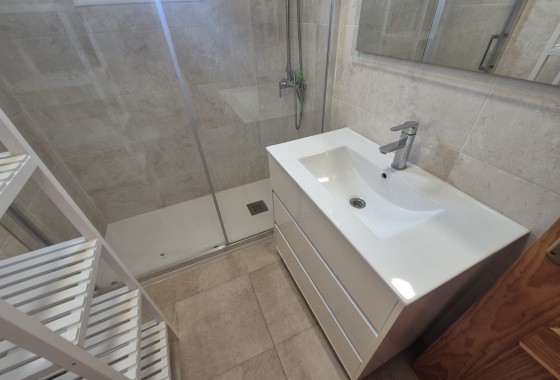 Resale - Semi Detached Villa -
Los Altos