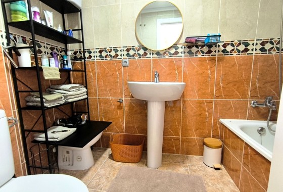 Herverkoop - Appartement / Flat -
Algorfa
