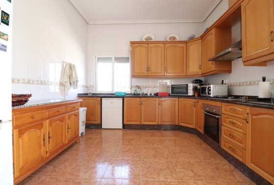 Herverkoop - Finca / Landhuis -
Albatera