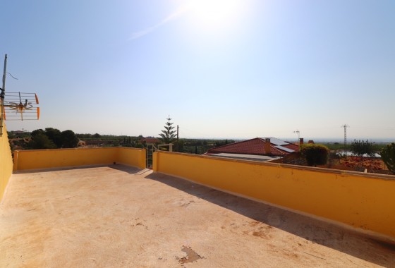Herverkoop - Finca / Landhuis -
Albatera