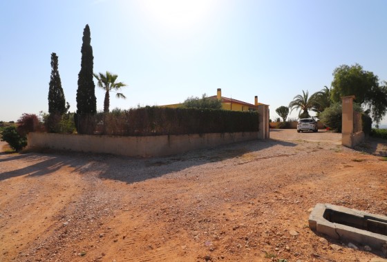 Herverkoop - Finca / Landhuis -
Albatera