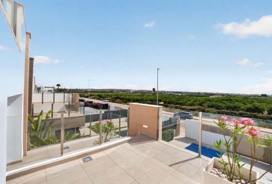 Herverkoop - Vrijstaande Villa -
Guardamar del Segura - El Raso