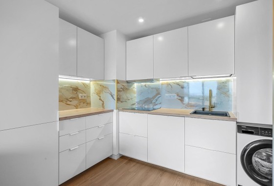Venta - Apartamento / Piso -
Torrevieja - Punta Prima