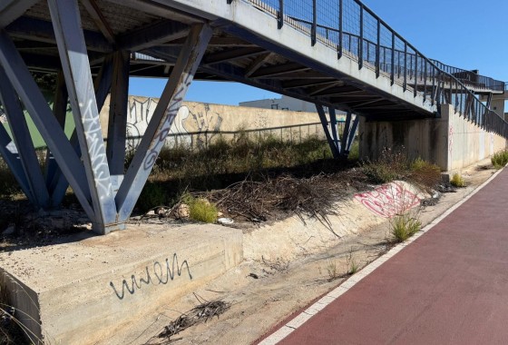 Herverkoop - Perceel / Grond -
Orihuela Costa - La Regia