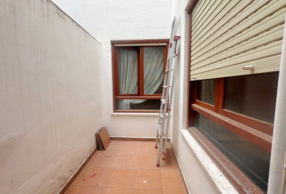 Sprzedaż - Apartament / Mieszkanie -
Torrevieja