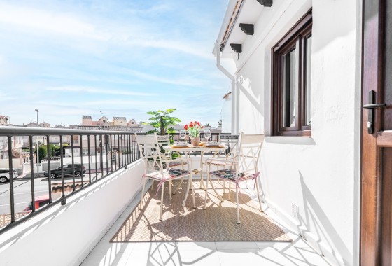 Resale - Apartment / Flat -
Torrevieja
