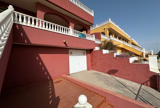 Herverkoop - Vrijstaande Villa -
El Carmoli - Costa Calida