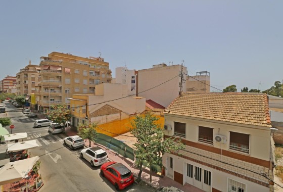 Herverkoop - Appartement / Flat -
Torrevieja - Acequion