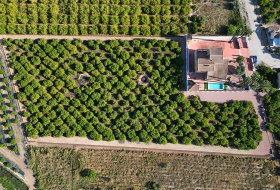 Herverkoop - Vrijstaande villa -
Orihuela - CAMPO