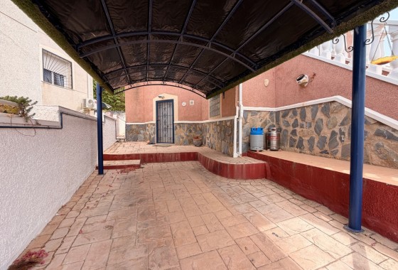 Herverkoop - Vrijstaande villa -
Ciudad Quesada - Rojales - Ciudad Quesada