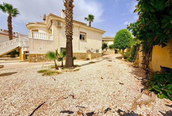 Herverkoop - Vrijstaande Villa -
Ciudad Quesada - Rojales - Ciudad Quesada