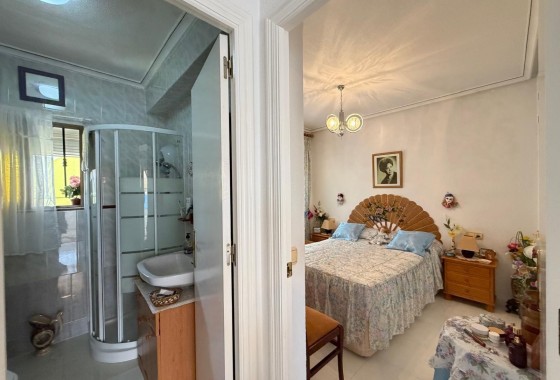 Wiederverkauf - Wohnung / Apartment -
Torrevieja - Torreblanca
