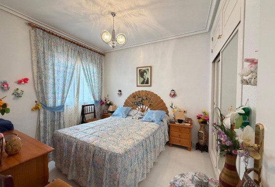 Wiederverkauf - Wohnung / Apartment -
Torrevieja - Torreblanca
