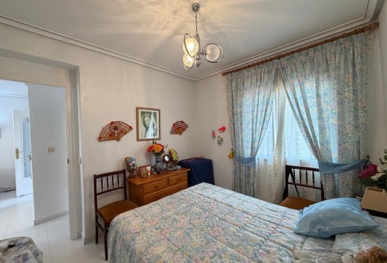Wiederverkauf - Wohnung / Apartment -
Torrevieja - Torreblanca