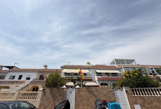 Wiederverkauf - Wohnung / Apartment -
Torrevieja - Torreblanca