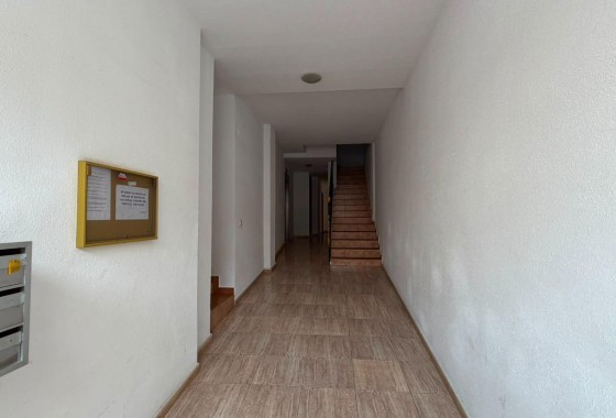 Wiederverkauf - Wohnung / Apartment -
Torrevieja