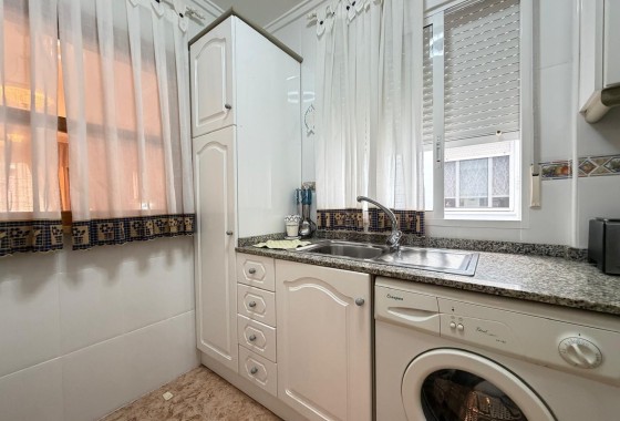Wiederverkauf - Wohnung / Apartment -
Torrevieja - Playa del Cura