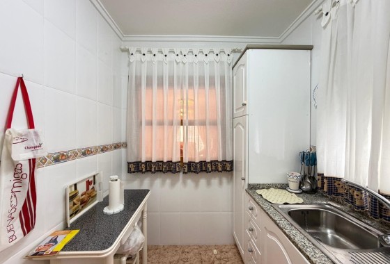 Wiederverkauf - Wohnung / Apartment -
Torrevieja - Playa del Cura