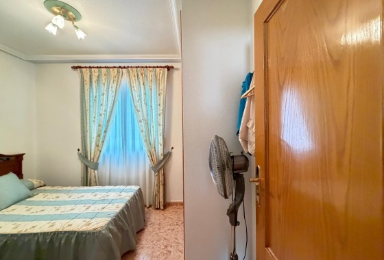 Wiederverkauf - Wohnung / Apartment -
Torrevieja - Playa del Cura