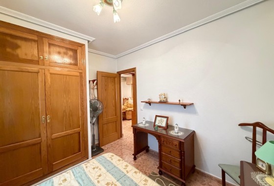 Wiederverkauf - Wohnung / Apartment -
Torrevieja - Playa del Cura