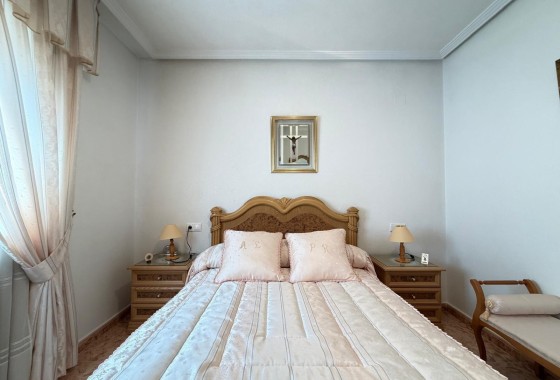 Wiederverkauf - Wohnung / Apartment -
Torrevieja - Playa del Cura