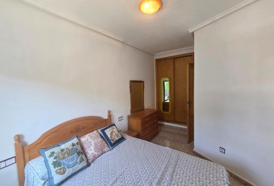 Sprzedaż - Apartament / Mieszkanie -
Torrevieja