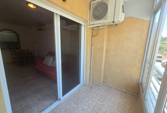 Sprzedaż - Apartament / Mieszkanie -
Torrevieja